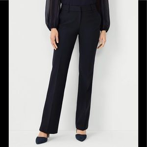 NWT! Ann Taylor The trouser Pant in Seasonless Stretch- Classic Fit NAVY COLOR